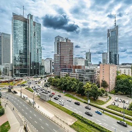Center Tower View Apartmán Varšava