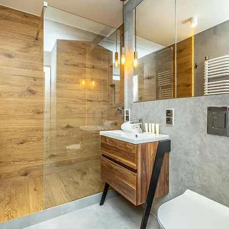 Center Tower View * Warschau